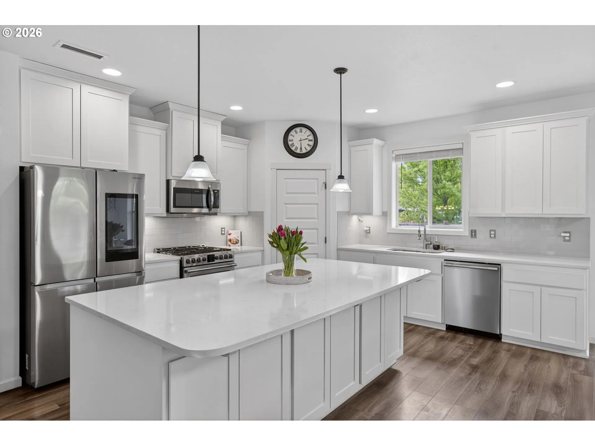 Kitchen-Island