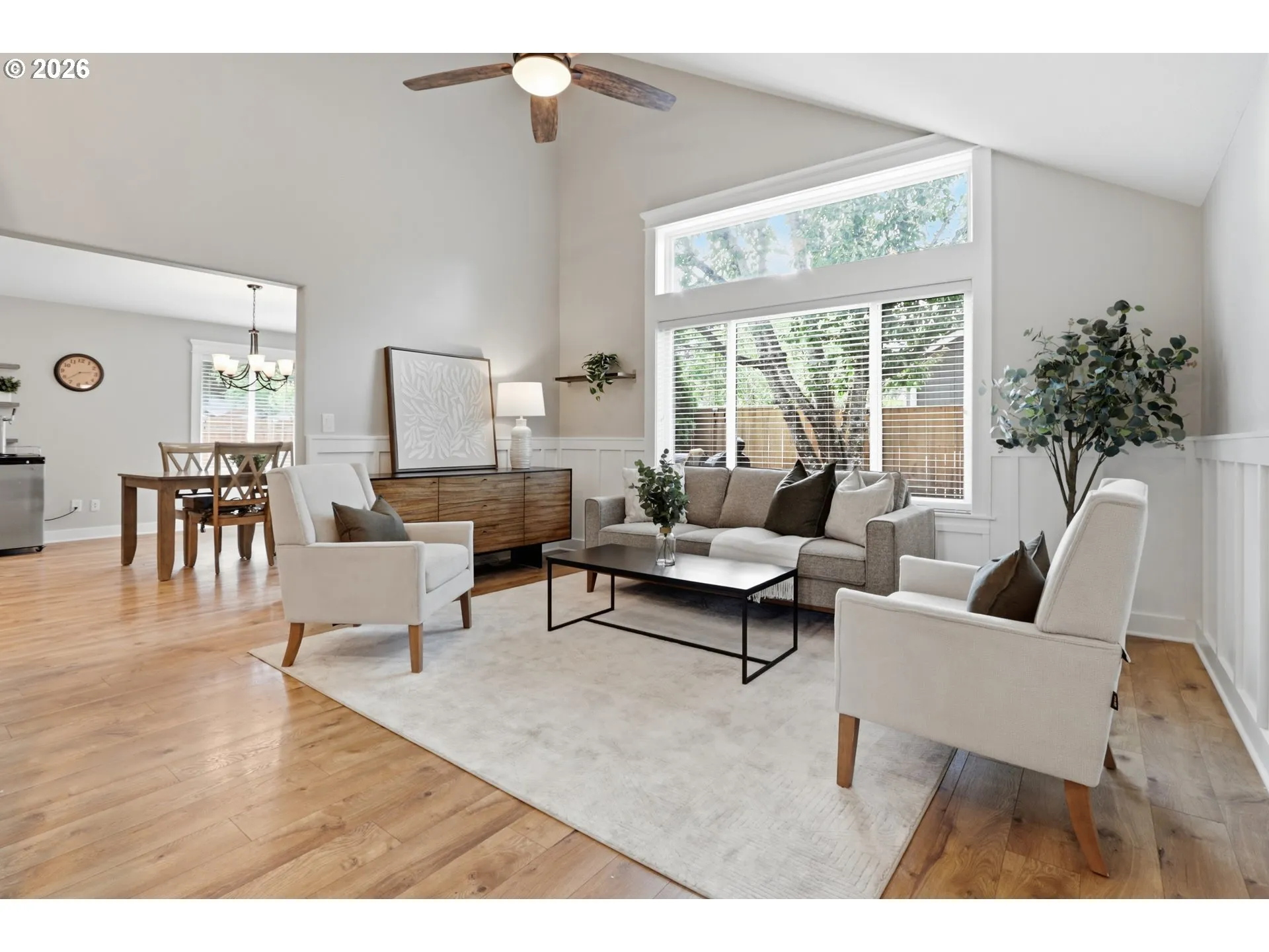Living Room-Ceiling Fan