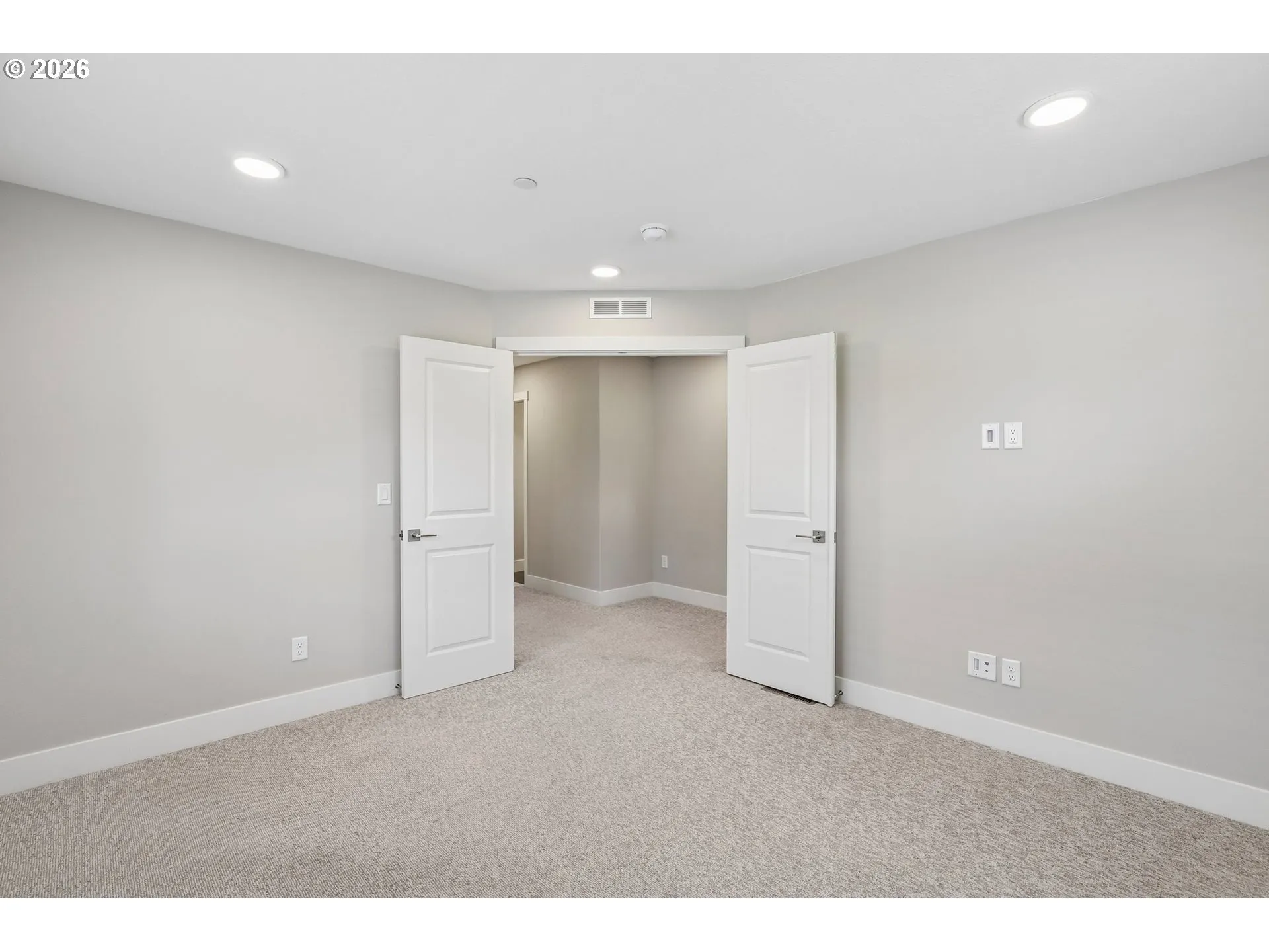 Bonus Room-Upper