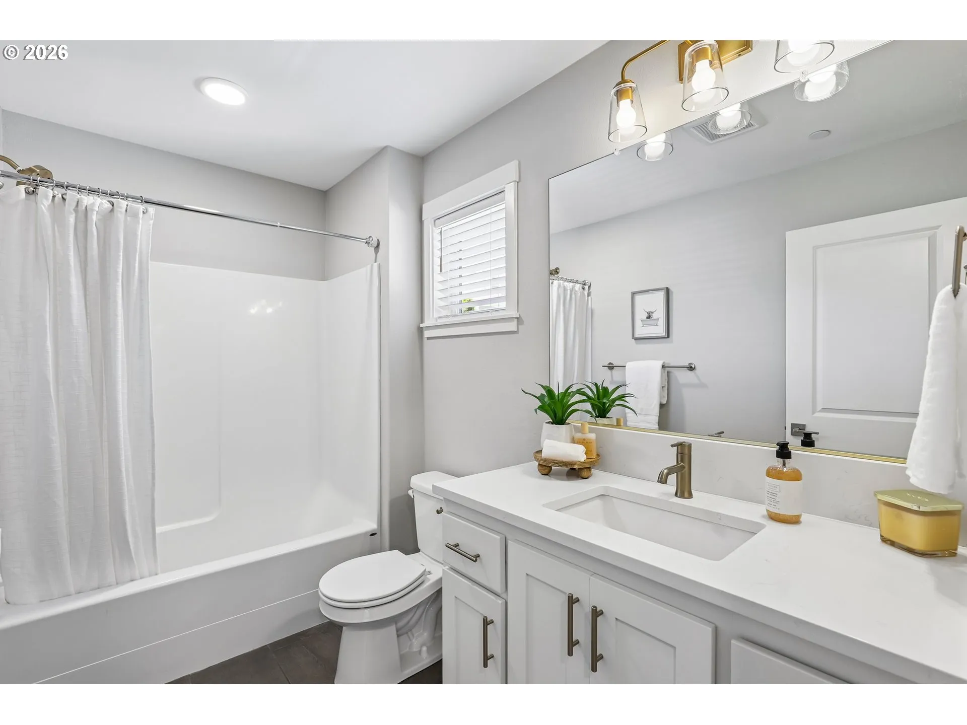 Bathroom-Hall