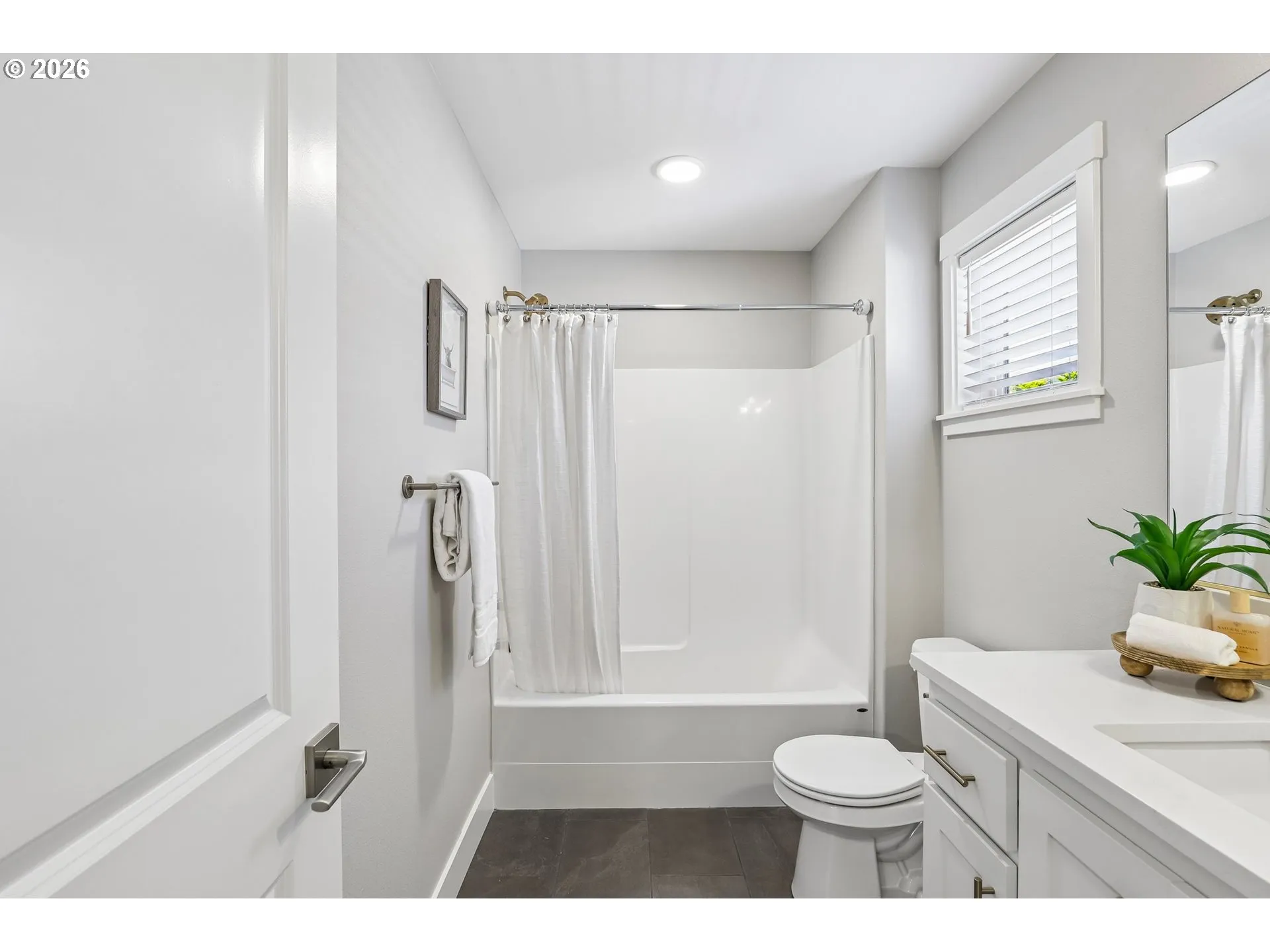 Bathroom-Hall