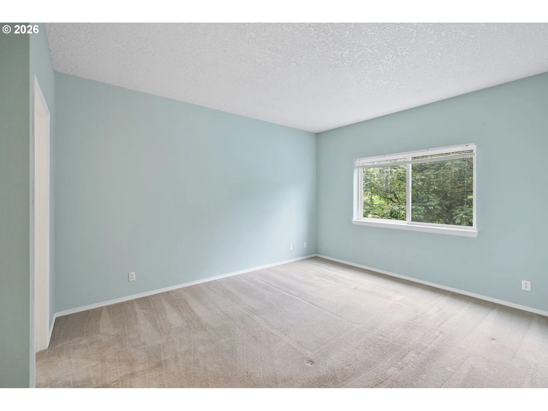 Bedroom, Primary