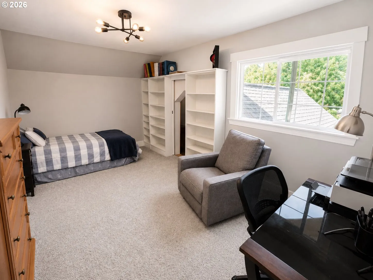 Bedroom-Upper