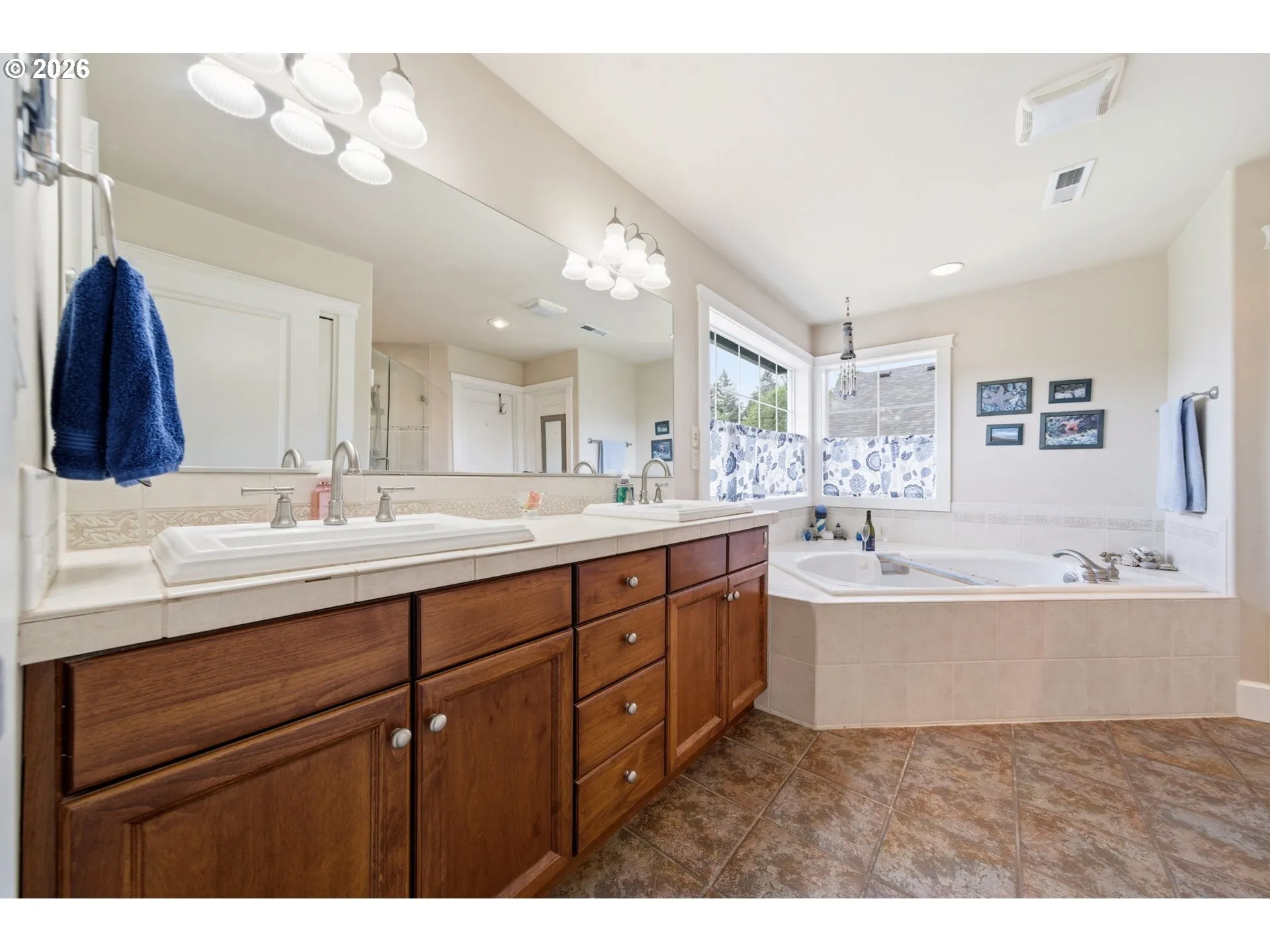 Owner's Suite Bathroom