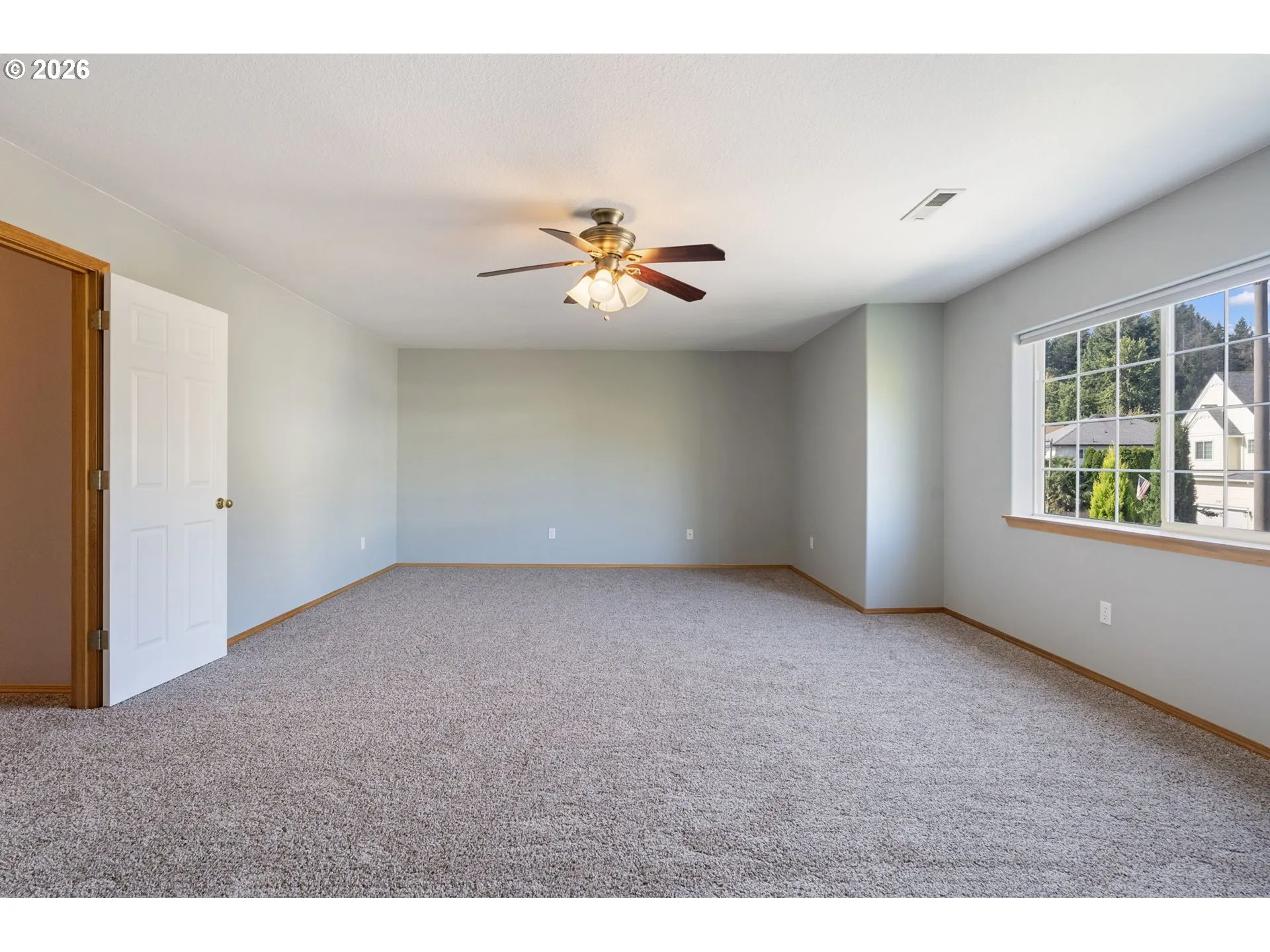 Bonus Room-Upper