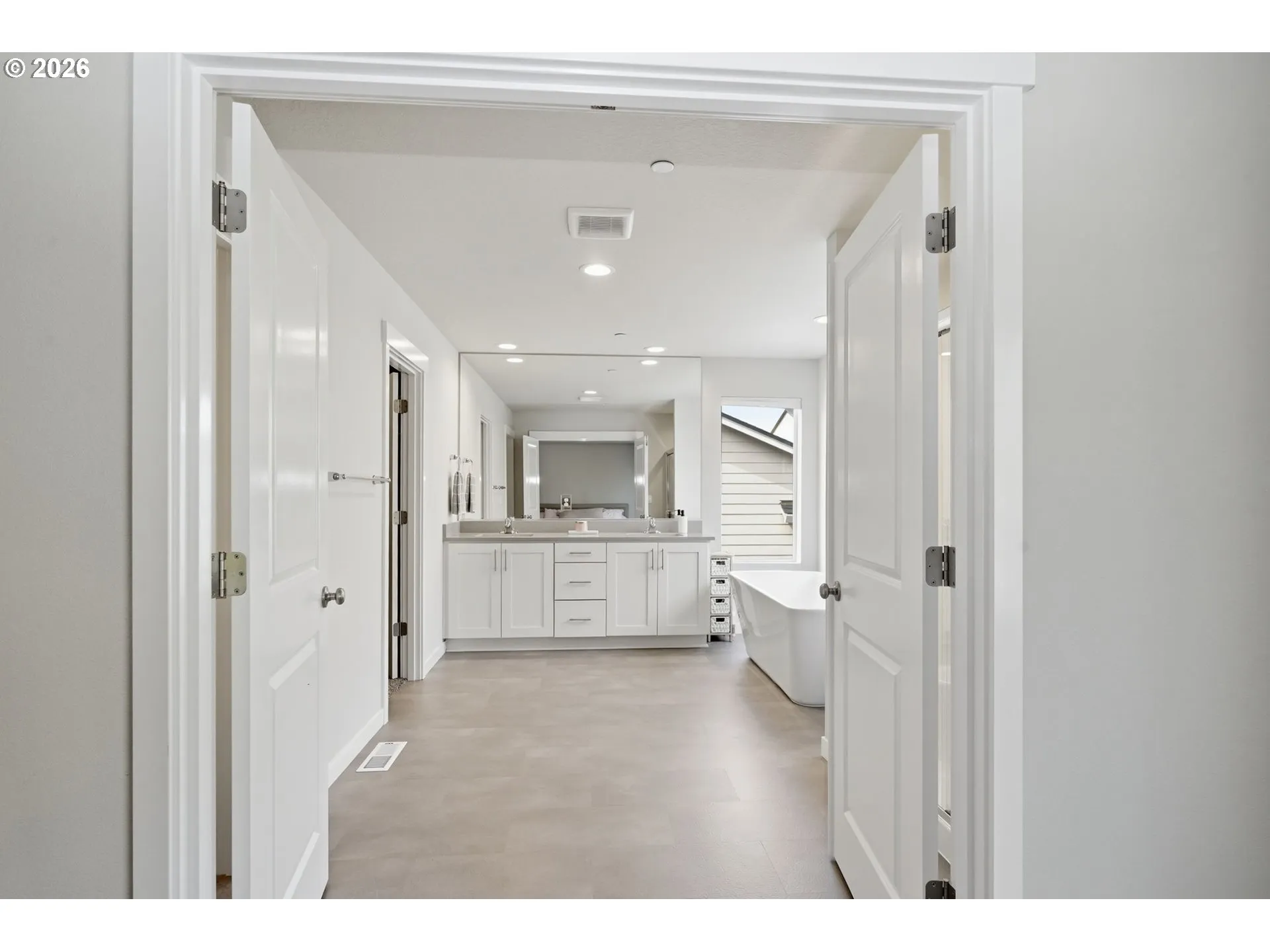 Owner's Suite Bathroom