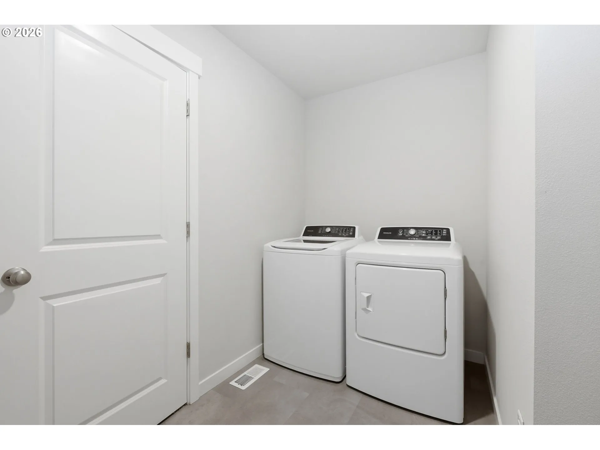 Laundry-Upper
