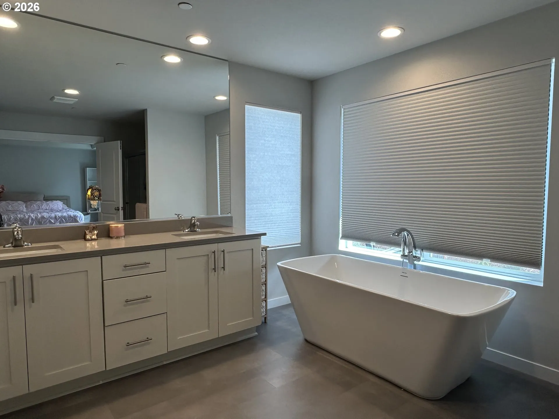 Owner's Suite Bathroom-Garden Tub