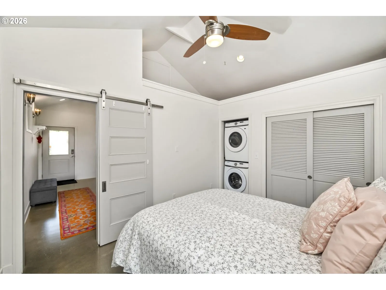 Bedroom-Ceiling Fan