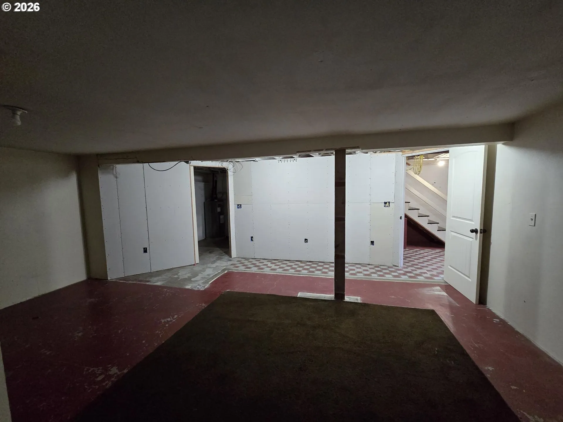Basement-Partially Finished