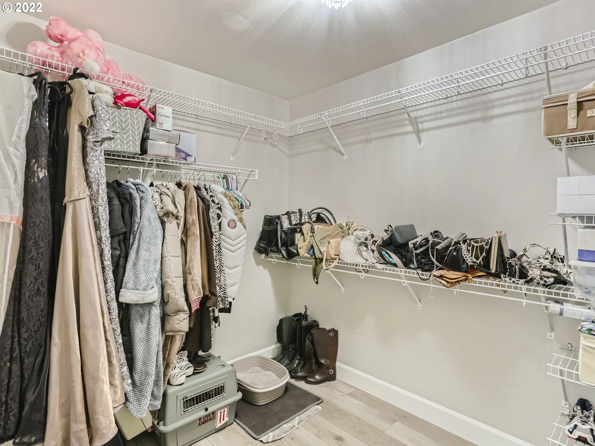Bedroom, Owner's Suite-Walk-In Closet