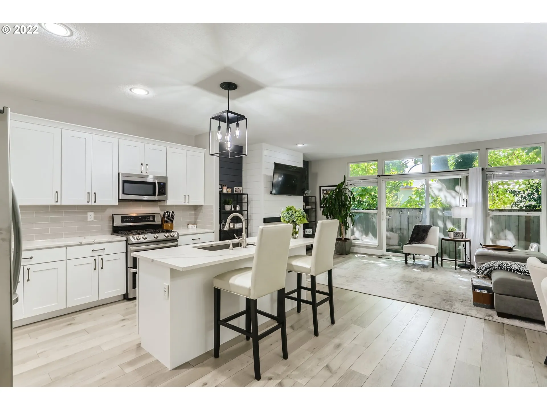 Kitchen/Living Room