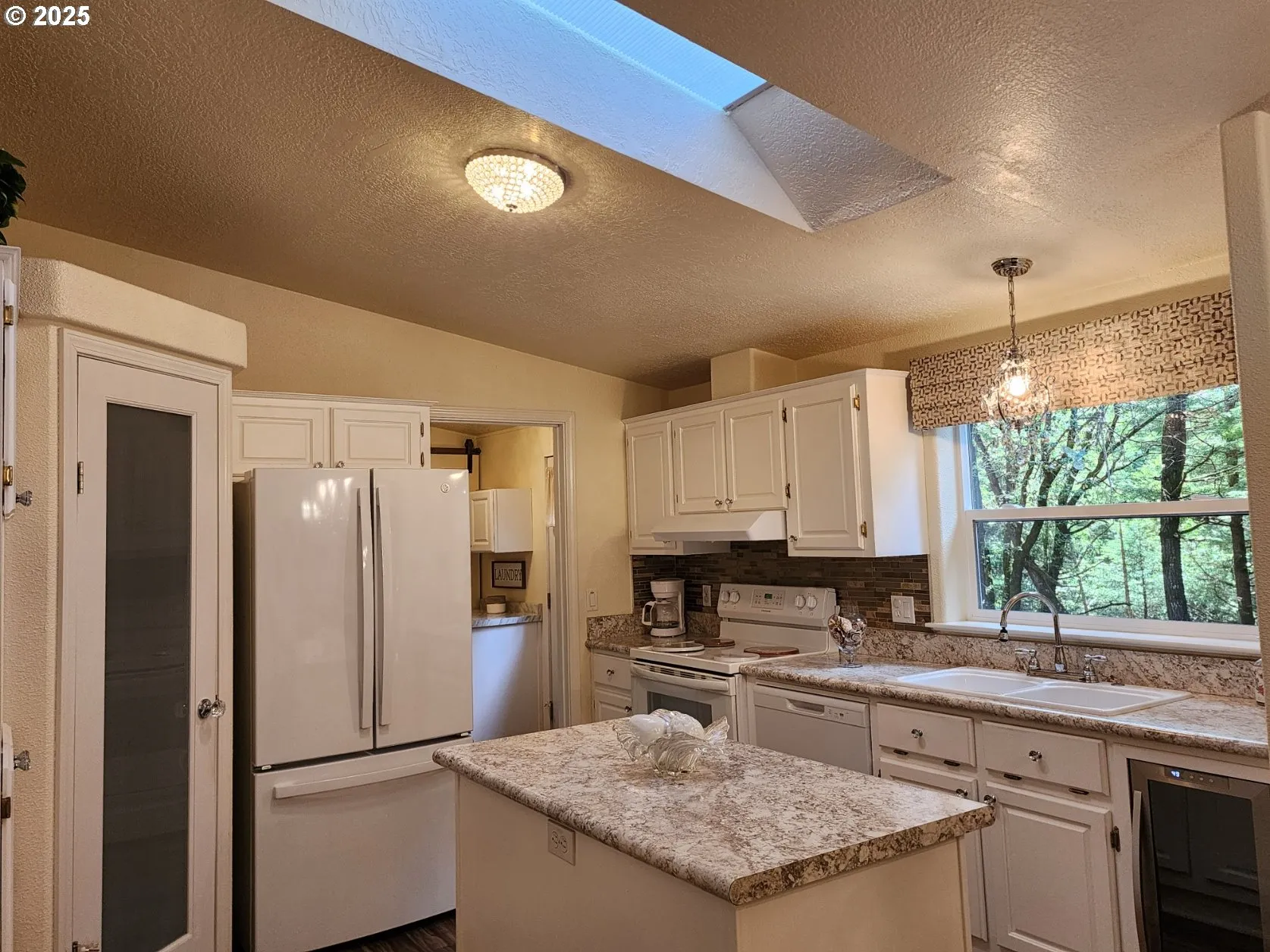 Kitchen-Skylight