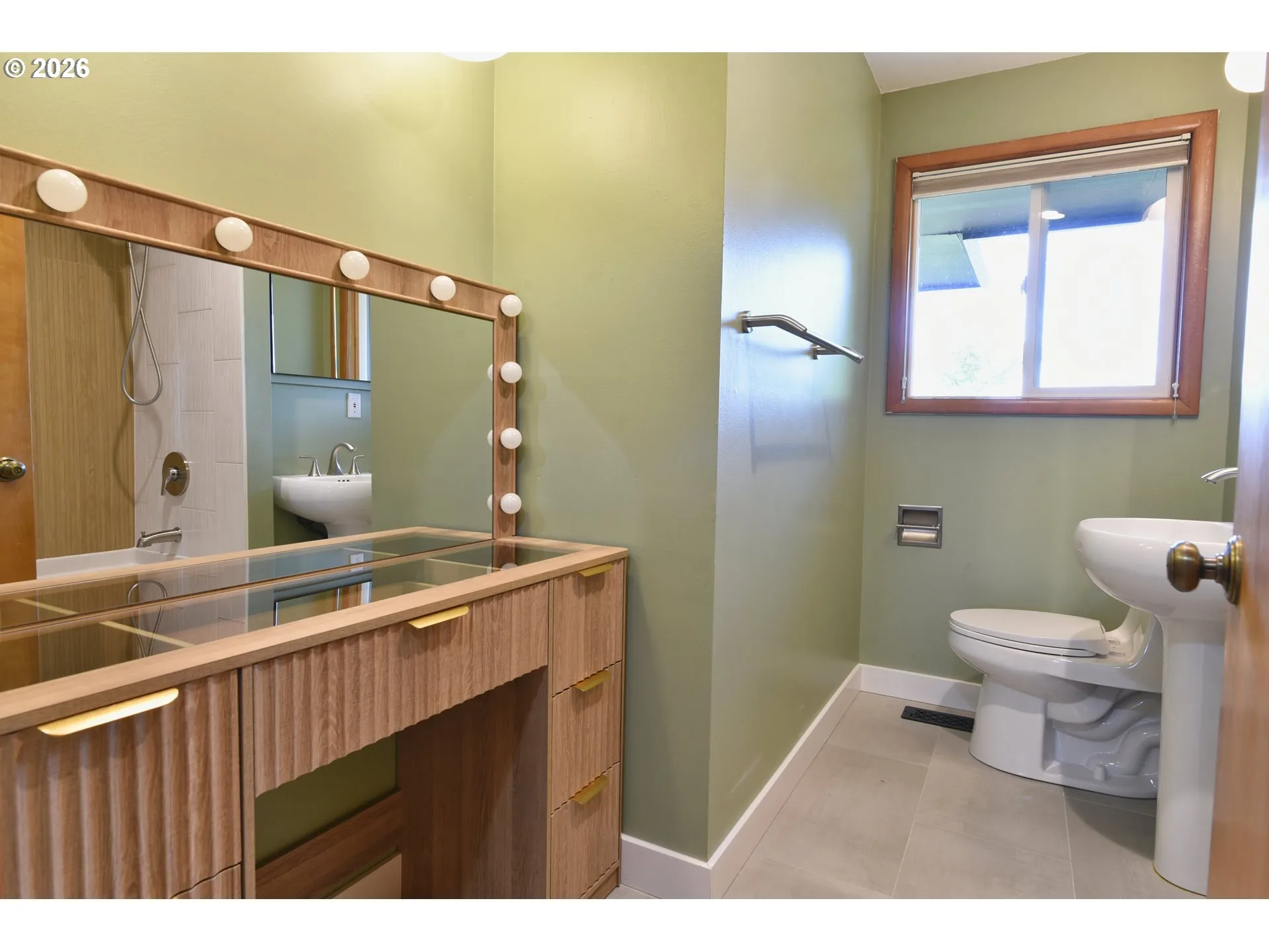 Bathroom-Main