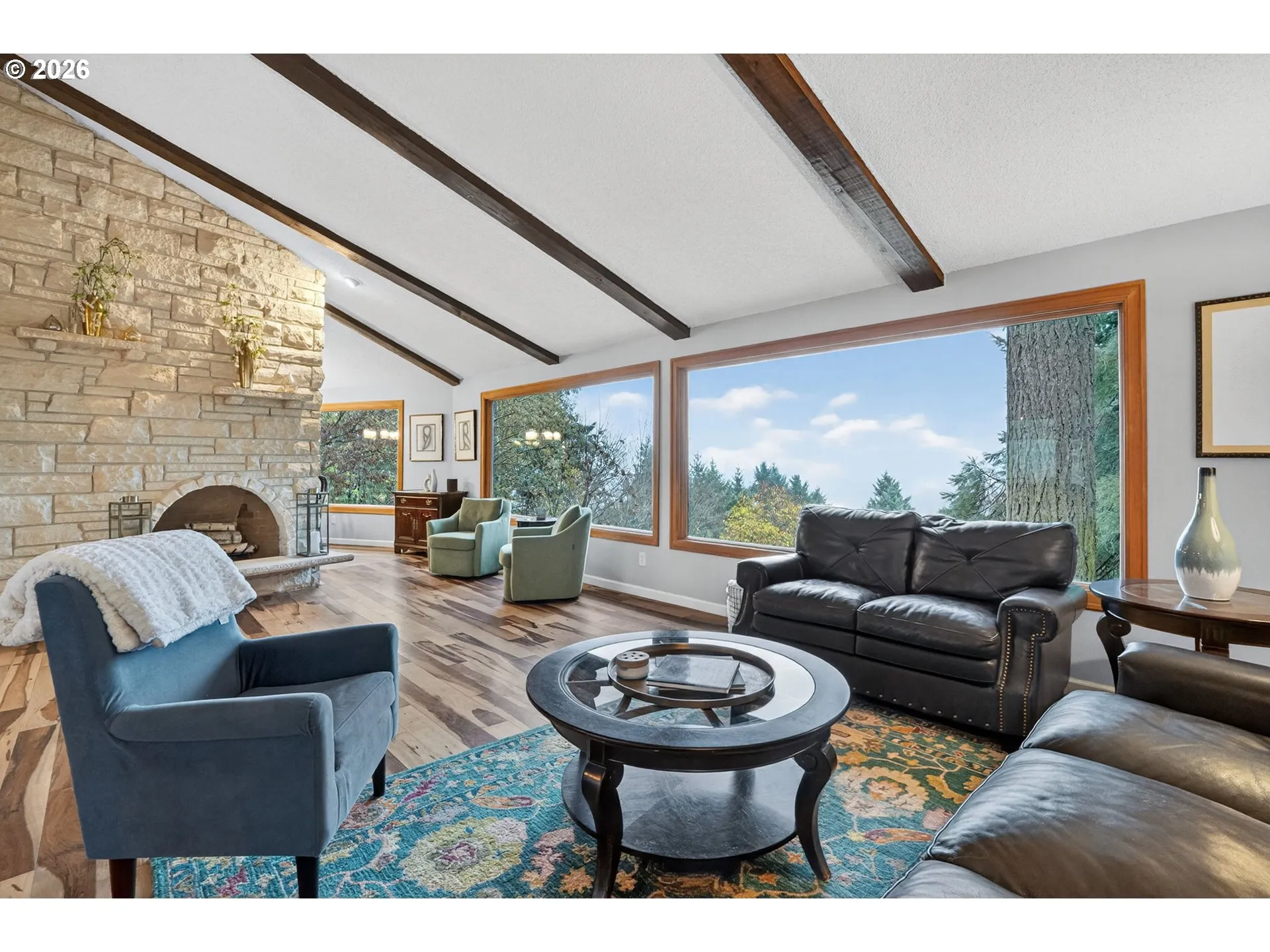 Living Room-Ceiling Fan