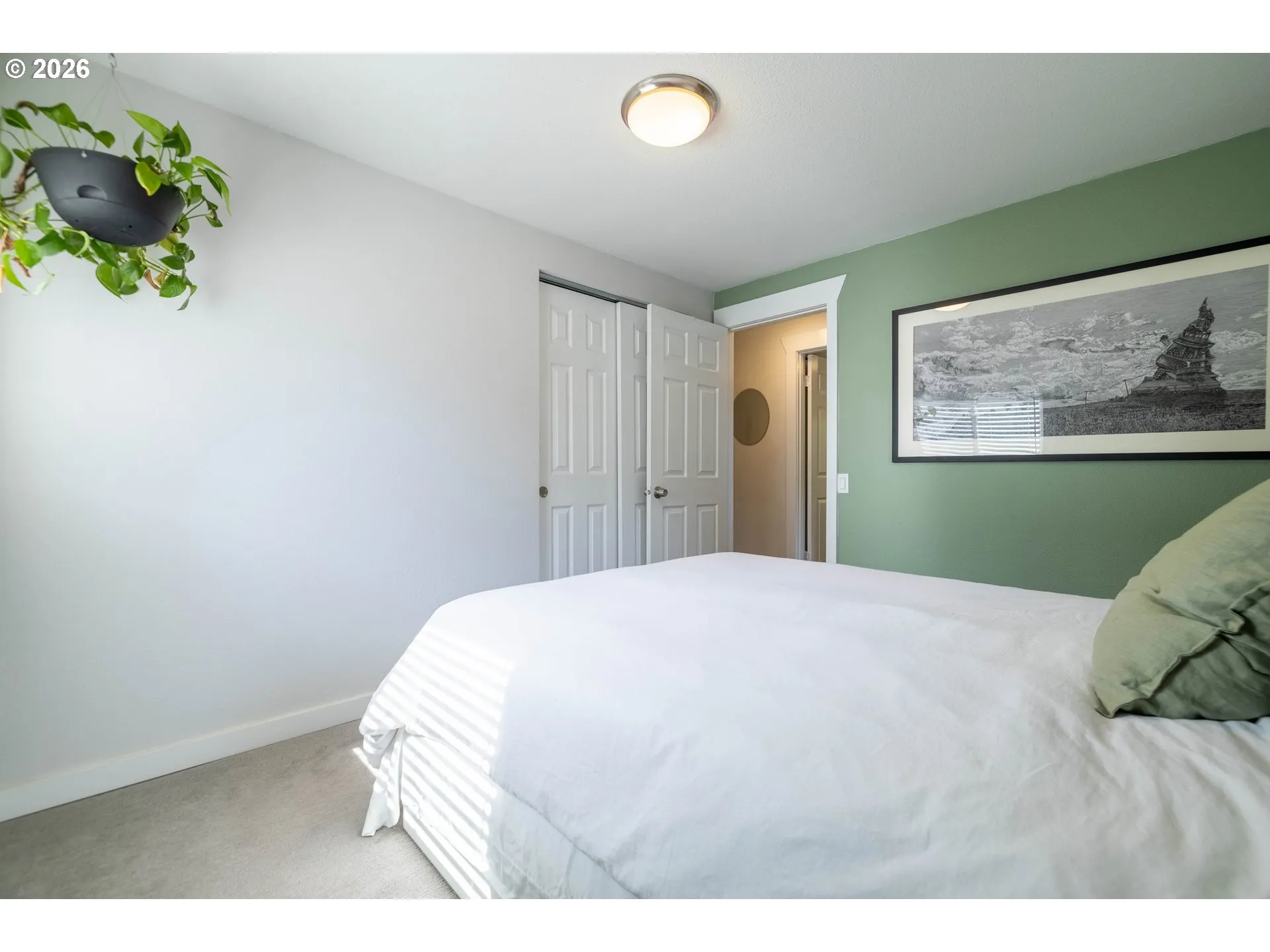 Bedroom, Primary