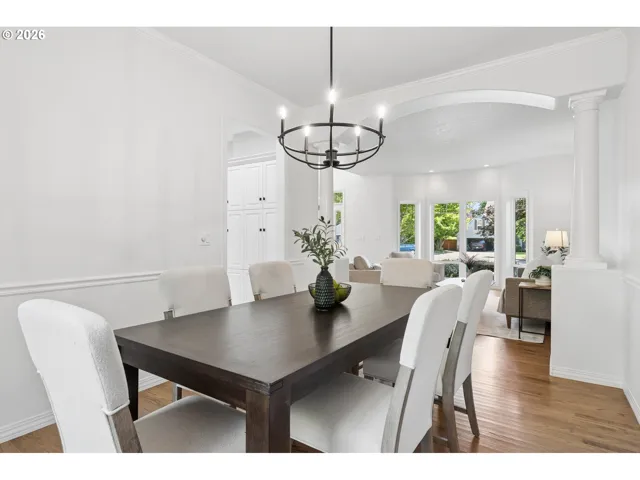 Dining Room-Formal