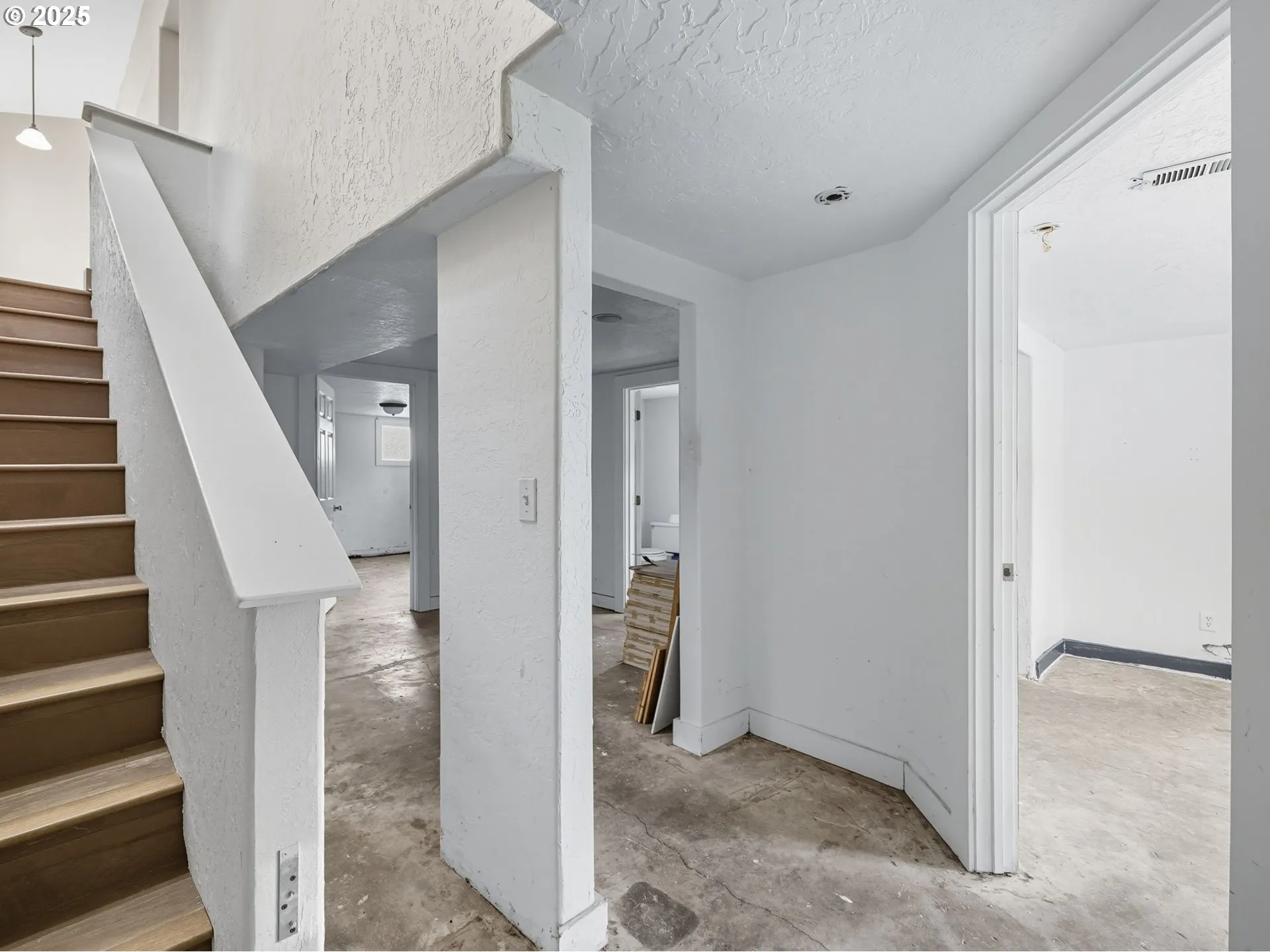 Basement-Partially Finished