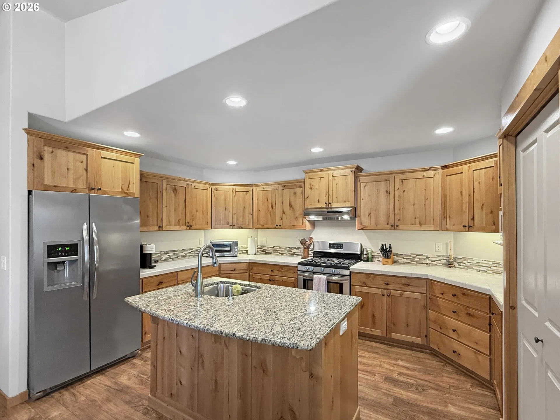 Kitchen-Island