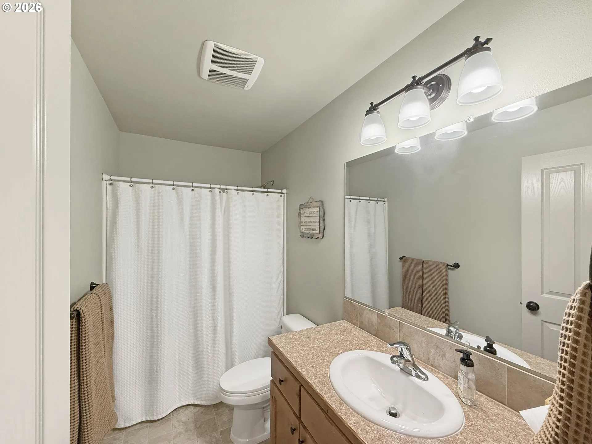 Bathroom-Hall