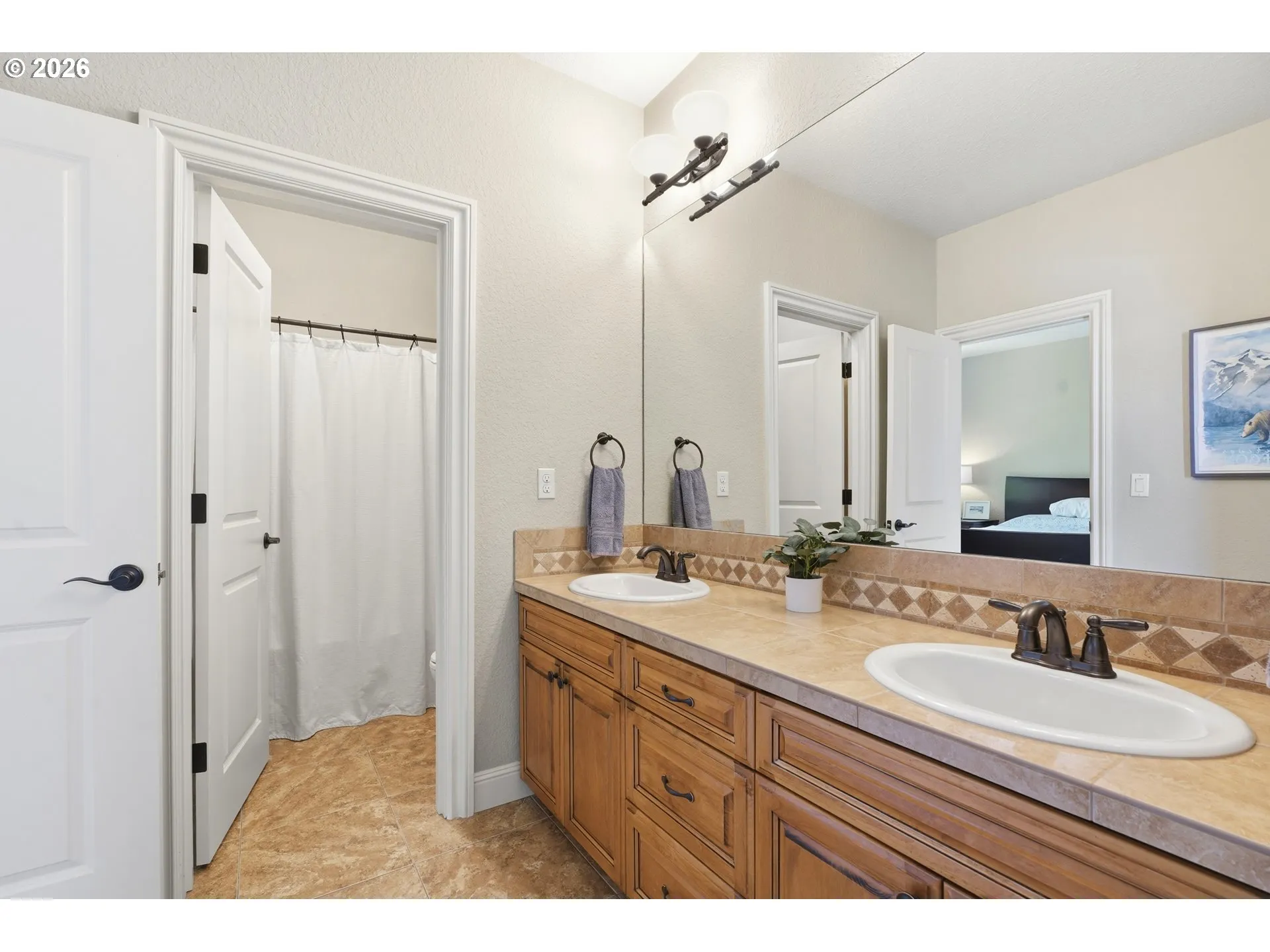 Bathroom-Jack and Jill