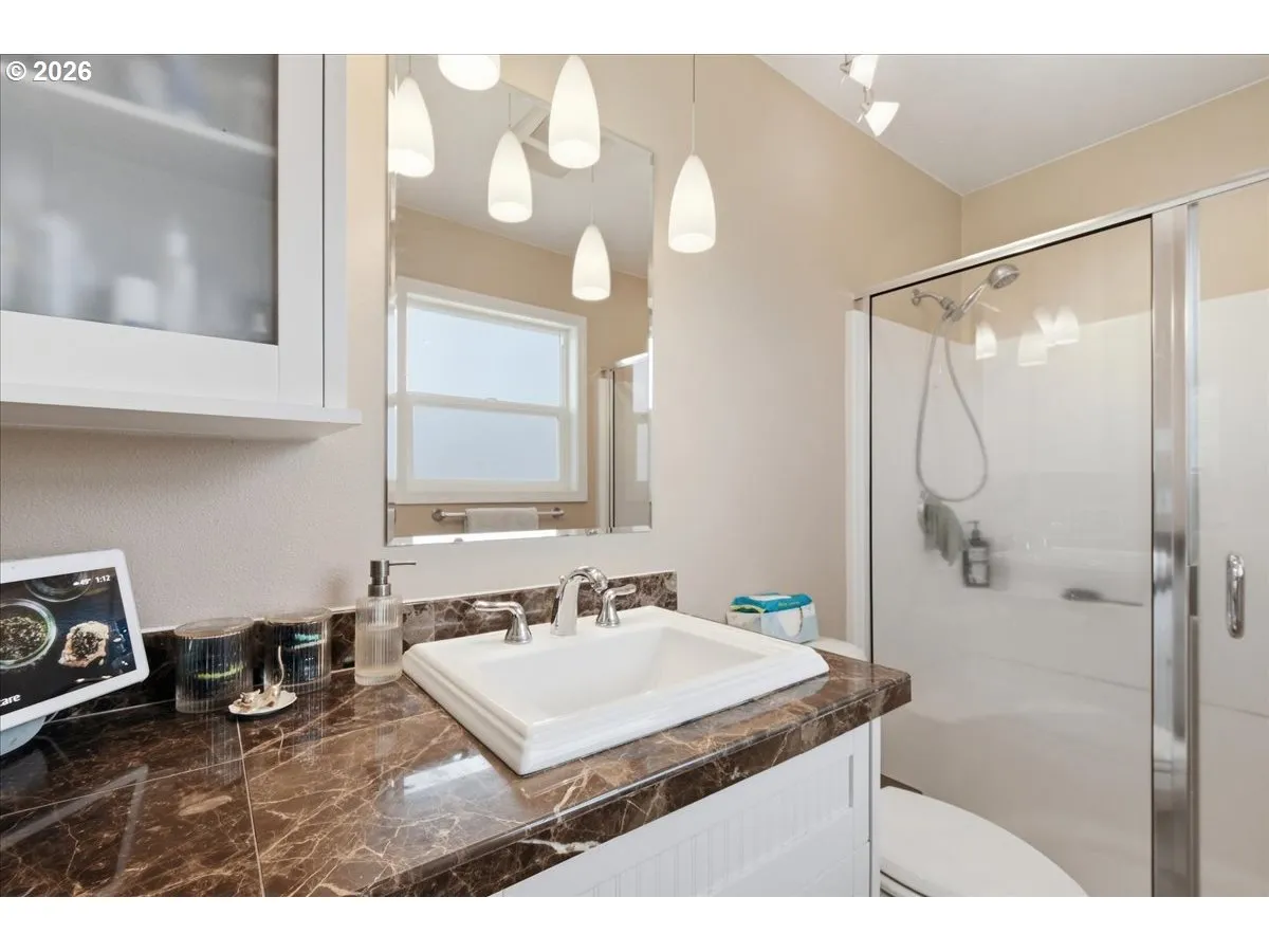 Primary Bedroom-Attached Bathroom