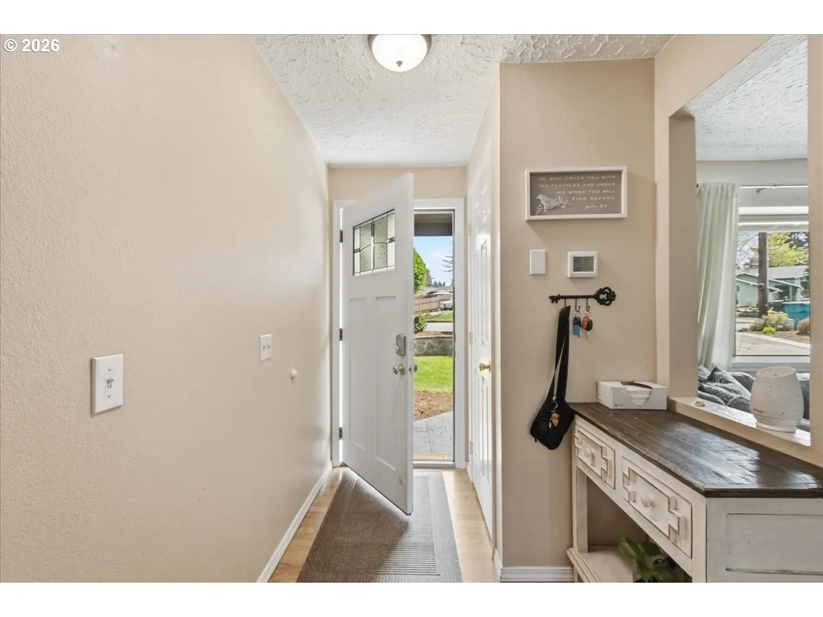 Entrance/Foyer