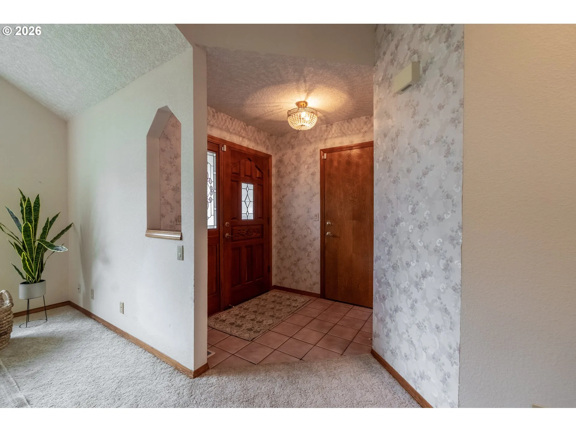 Entrance/Foyer