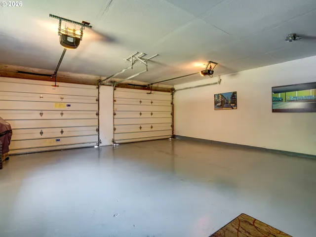 Garage-# 1