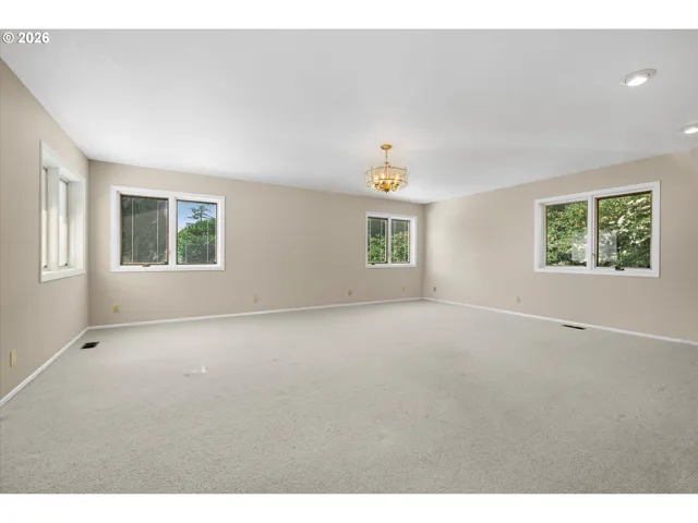 Primary Bedroom-Main