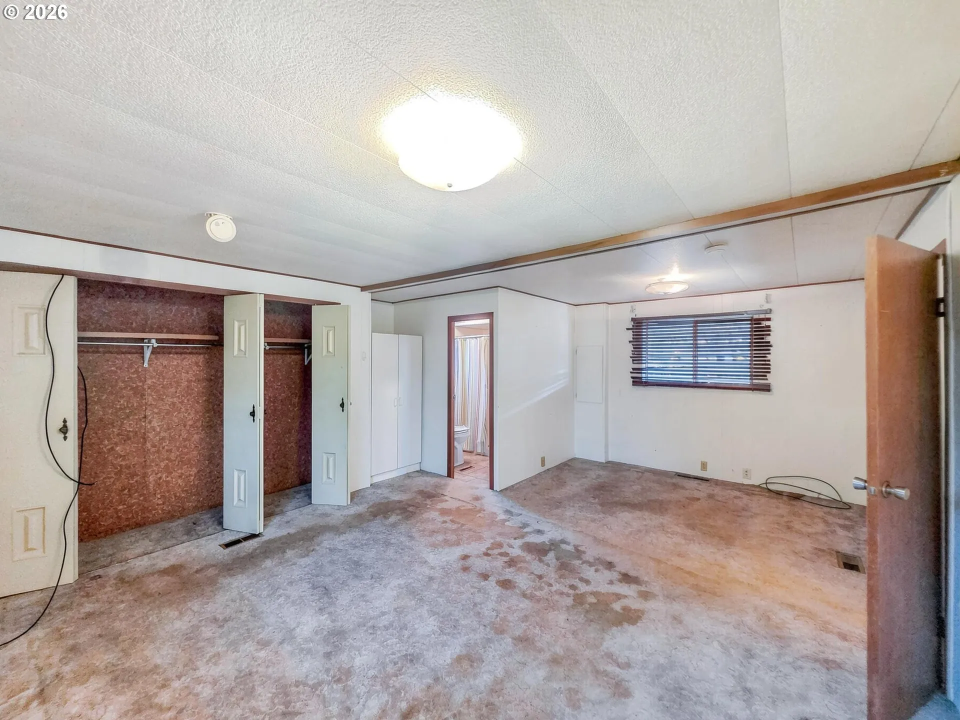Bedroom, Primary