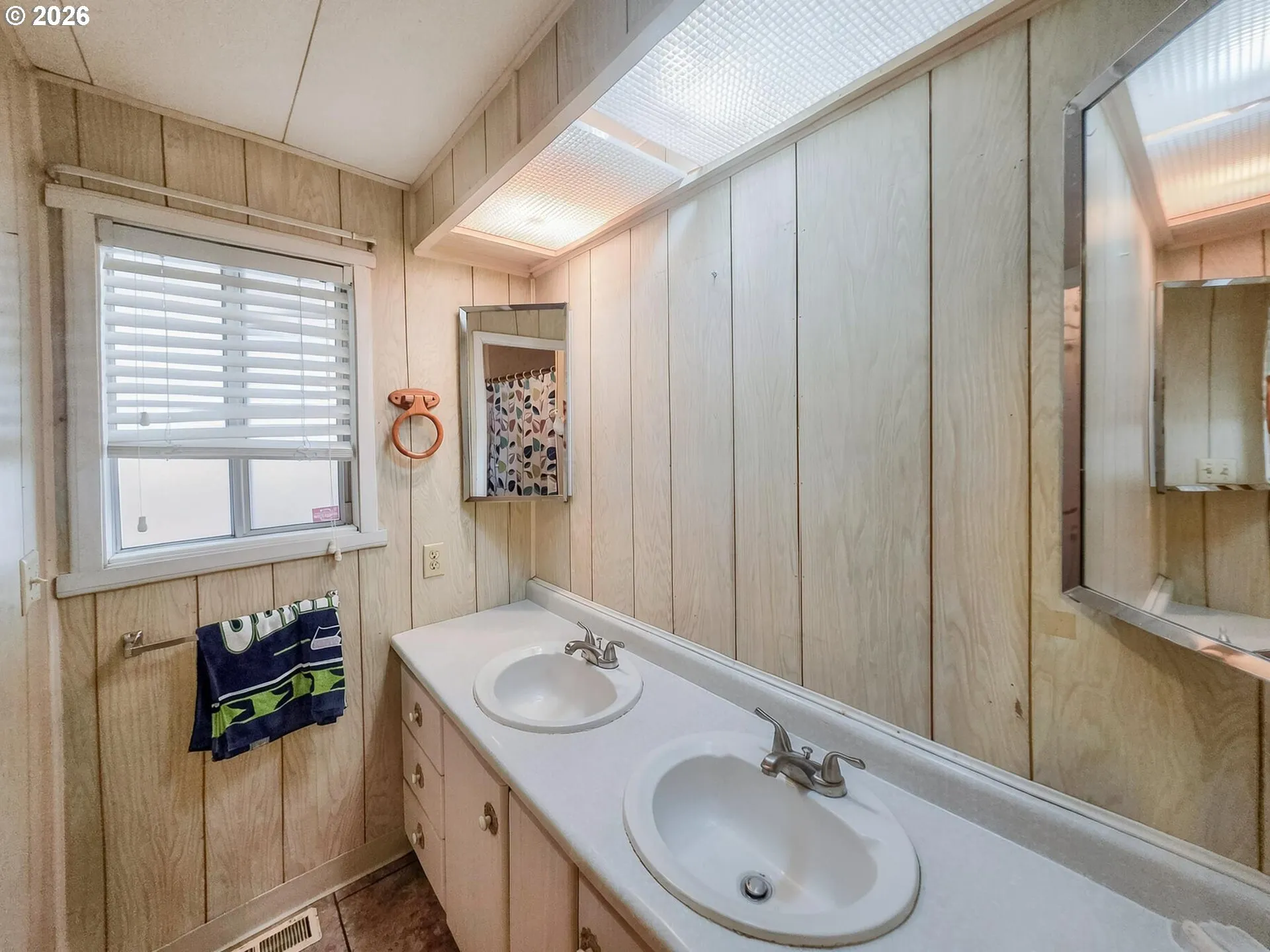 Bathroom-Double Sinks