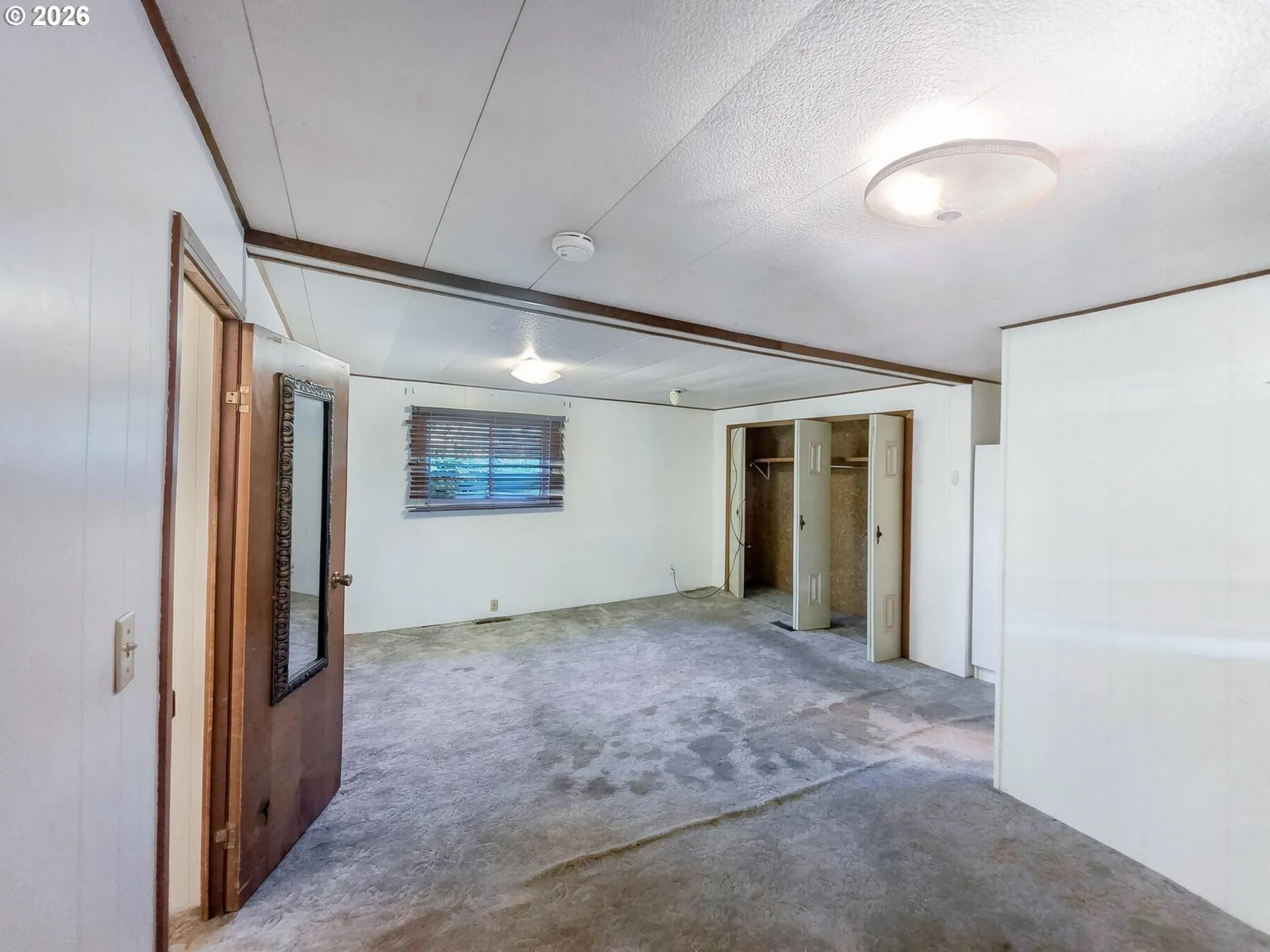 Bedroom, Primary