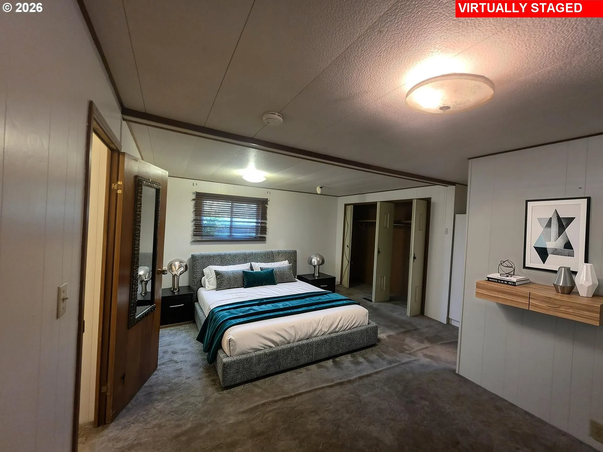 Bedroom, Primary