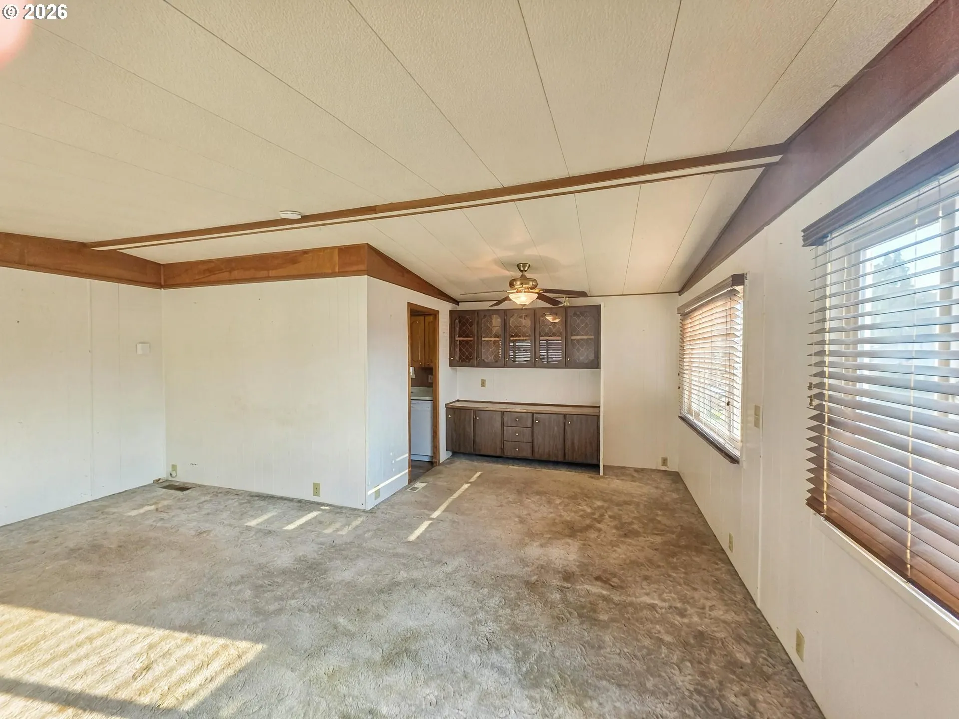 Dining Room-Built-In Cabinets