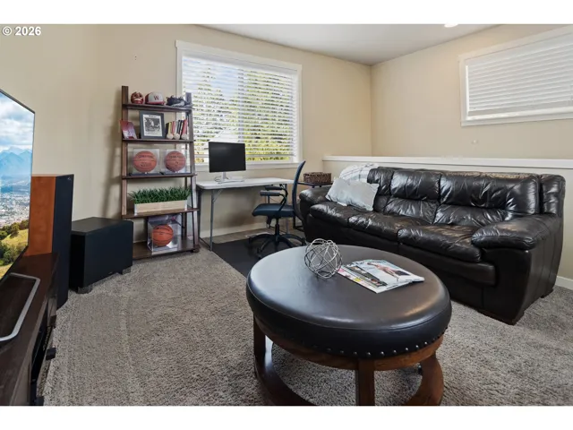 Bonus Room-Upper