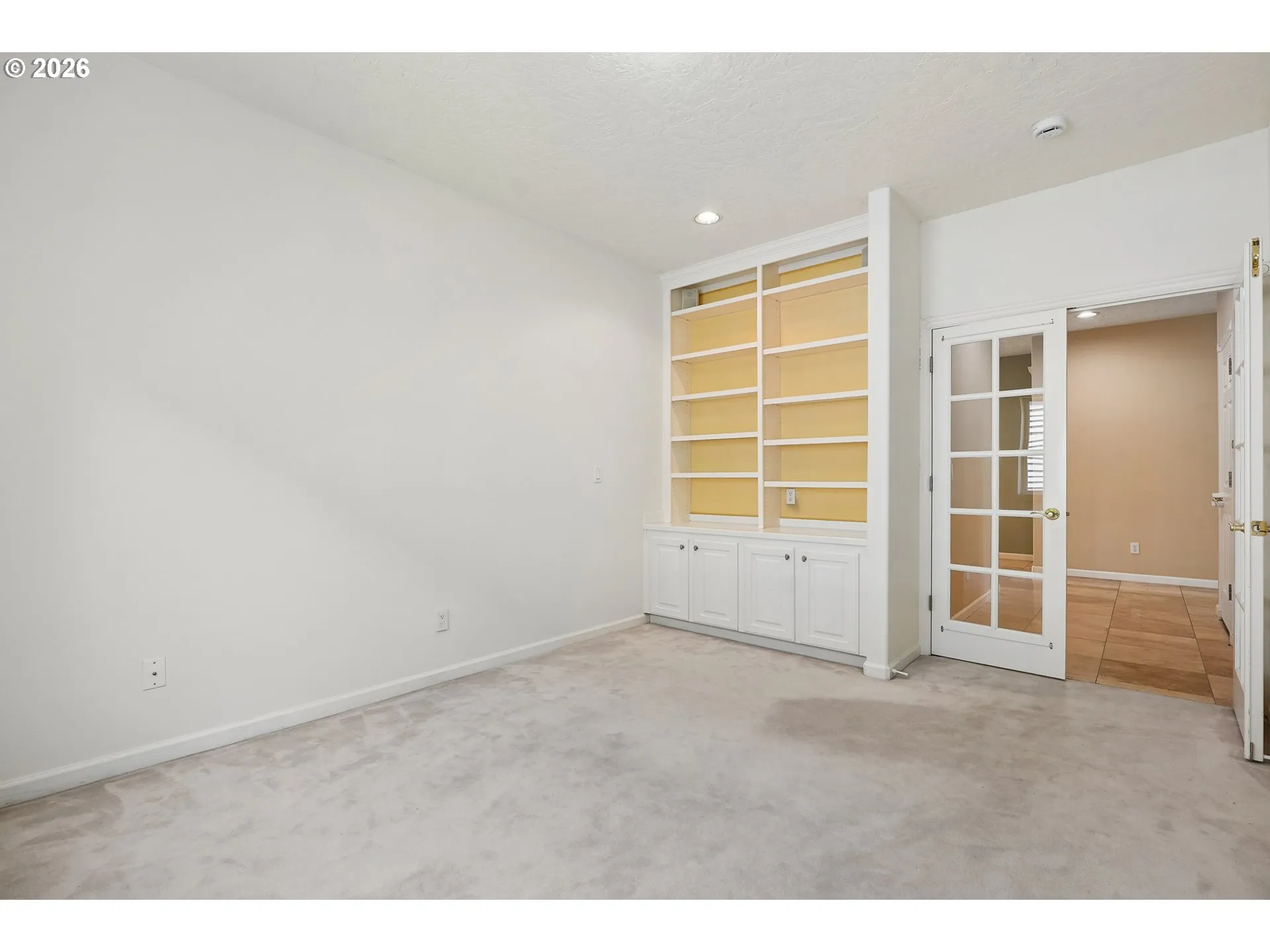 Den/Office-Main