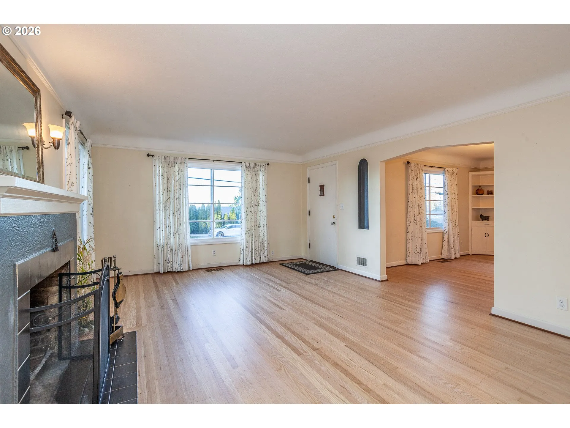 Living Room/Dining Room