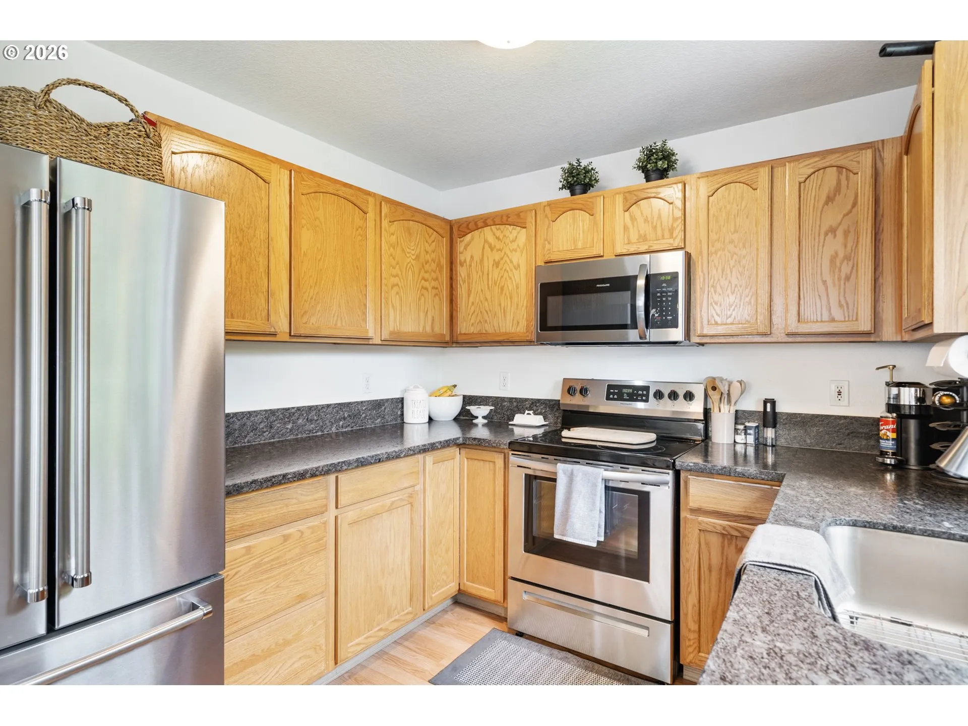 Kitchen-Oven