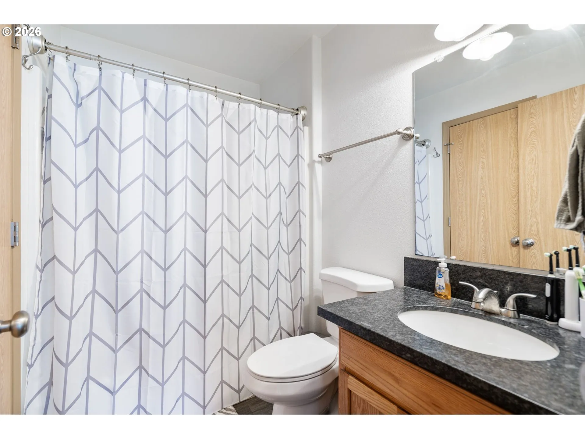 Bathroom-Upper