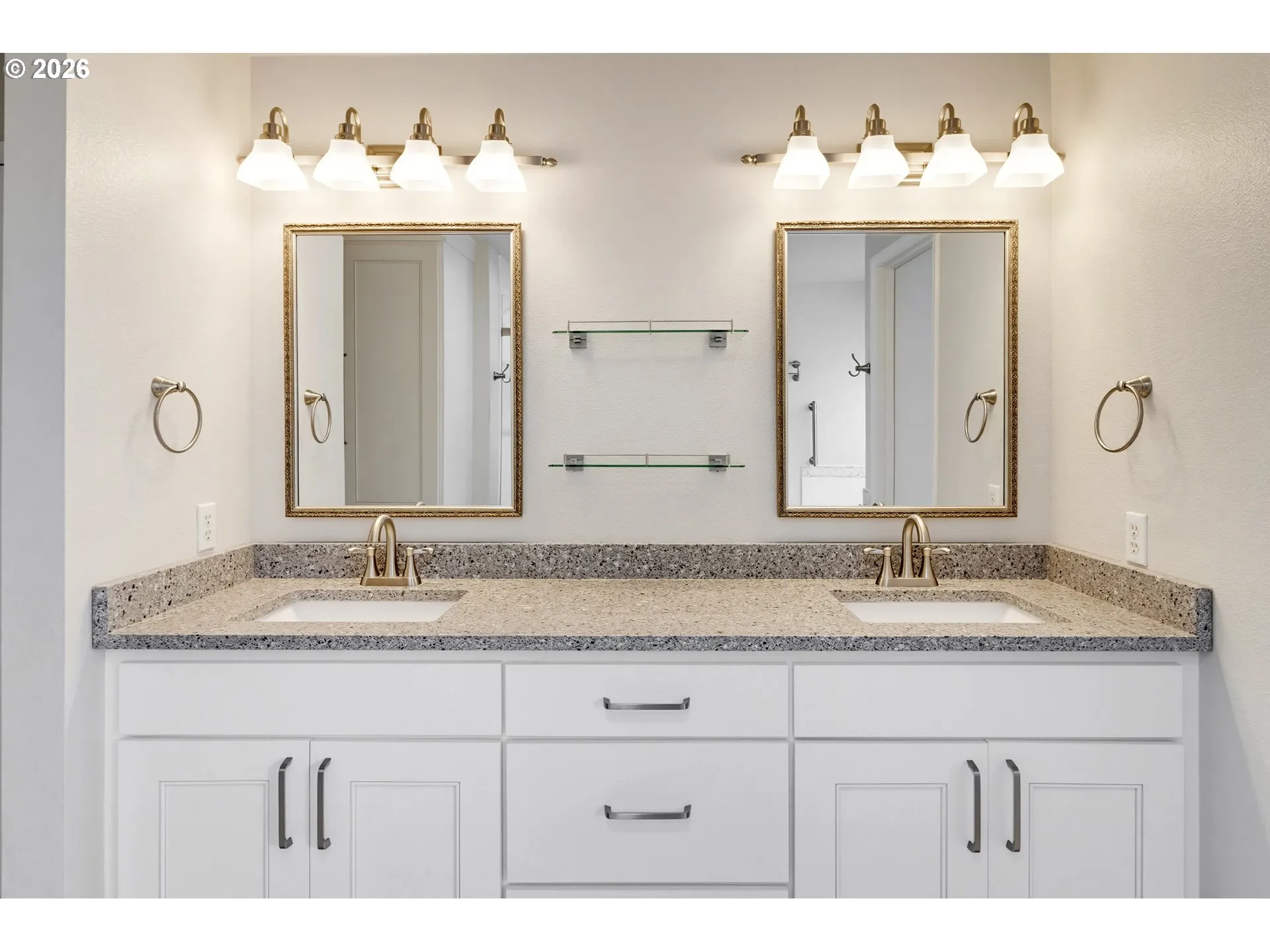 Primary Bedroom-Attached Bathroom