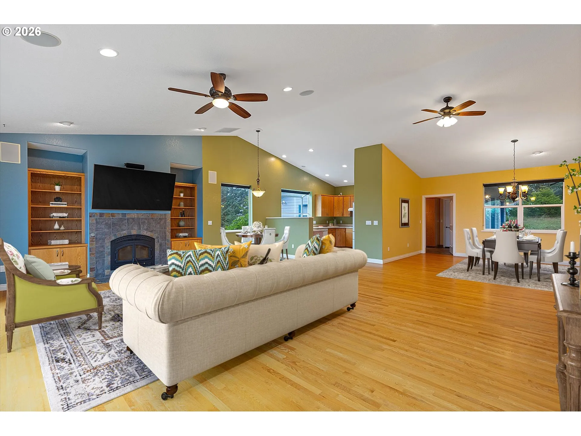 Living Room/Dining Room