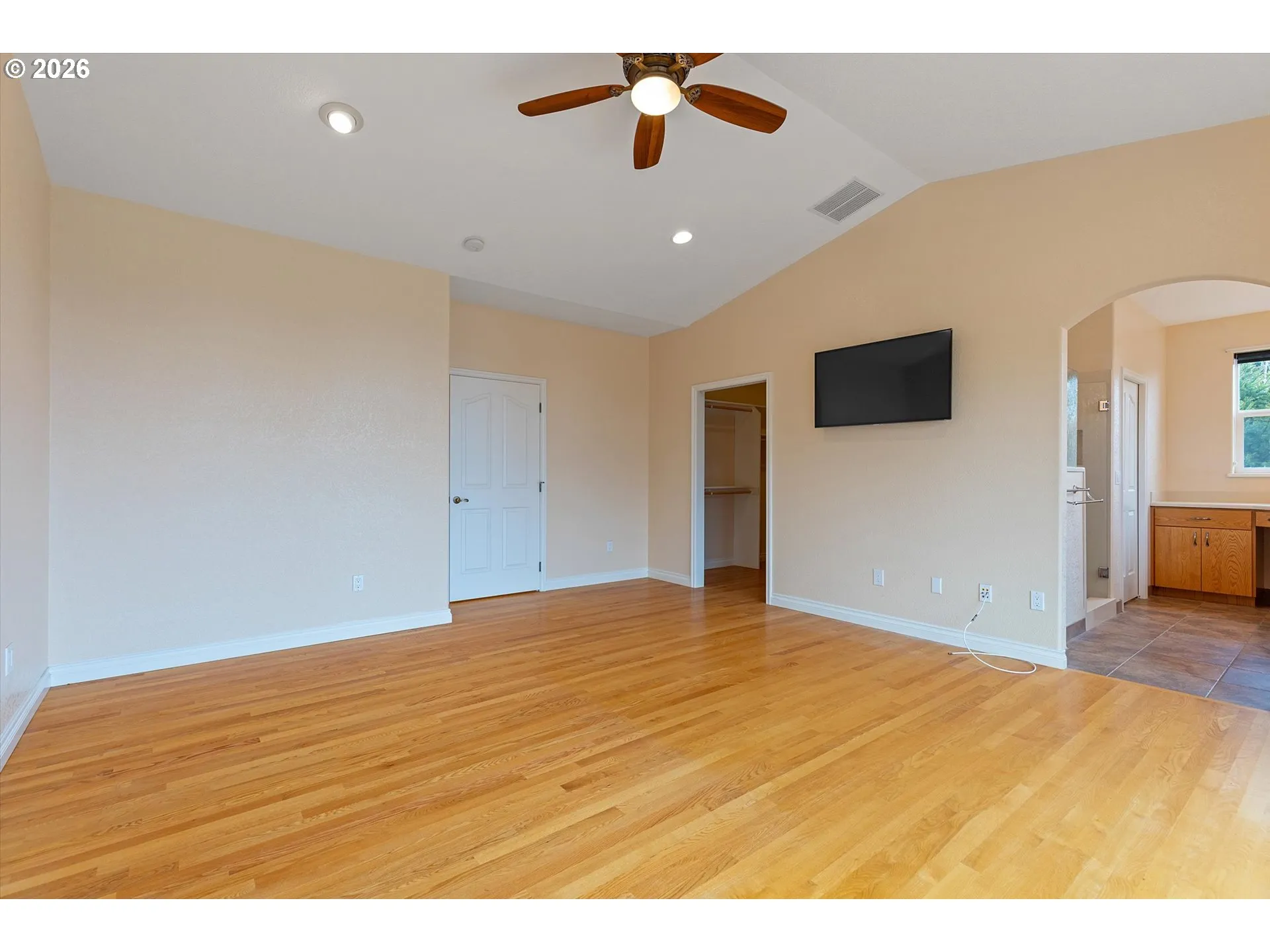 Bedroom-Main