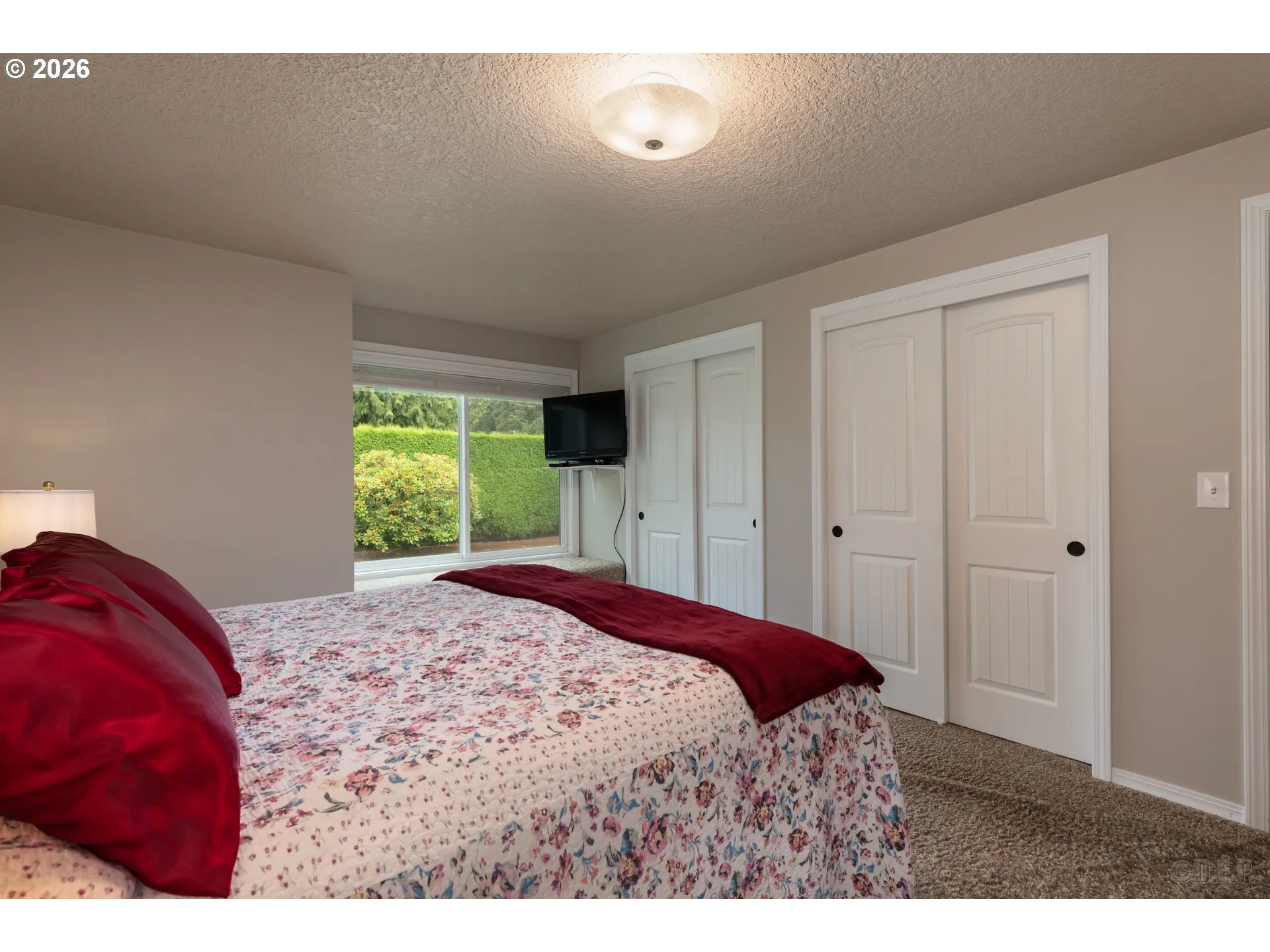 Bedroom, Primary