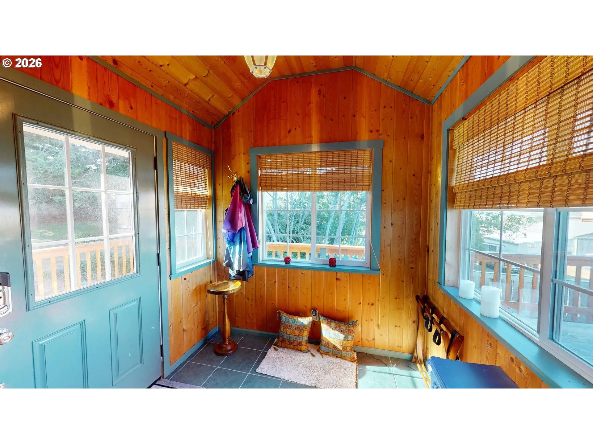 Entrance/Foyer