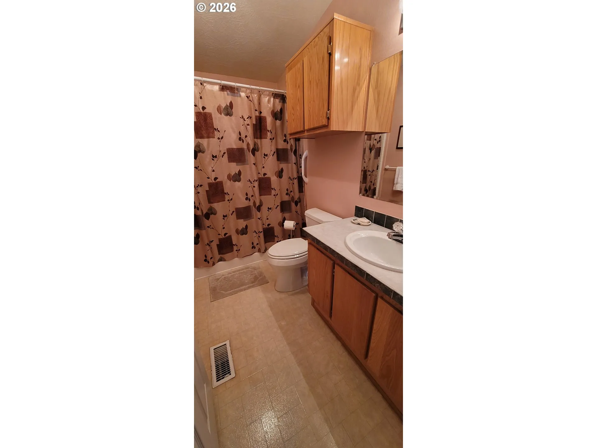 Bathroom-Hall