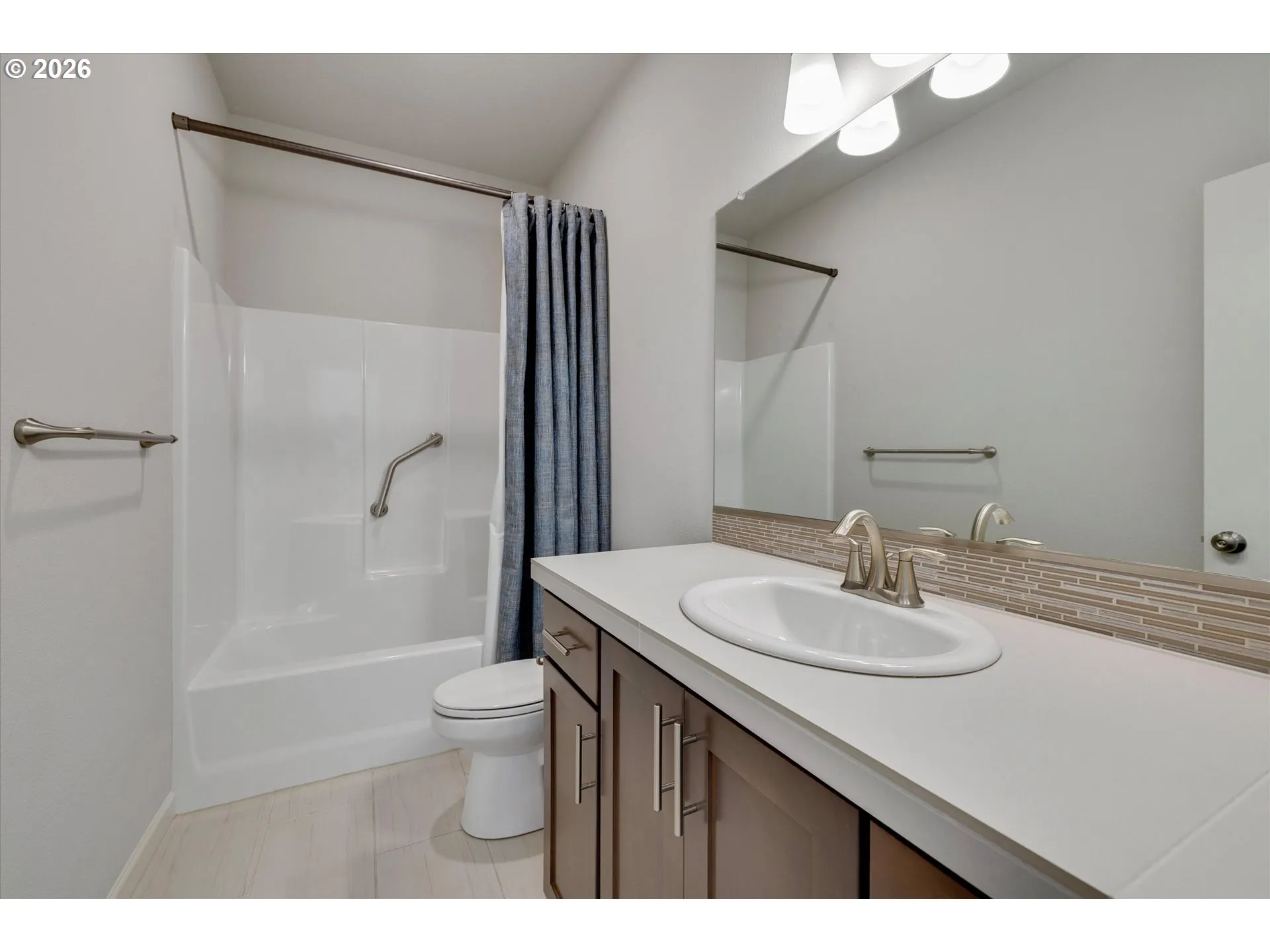 Bathroom-Hall
