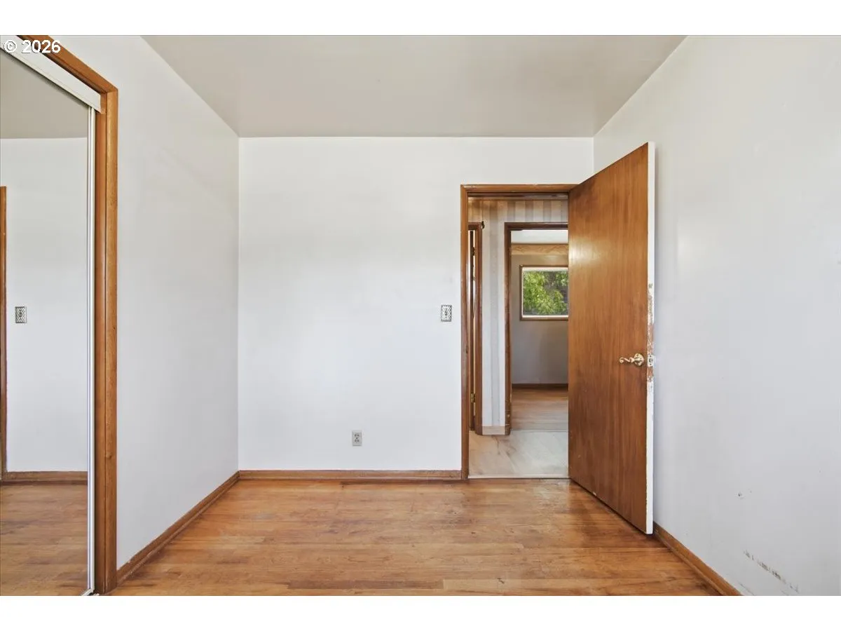 Bedroom-# 1