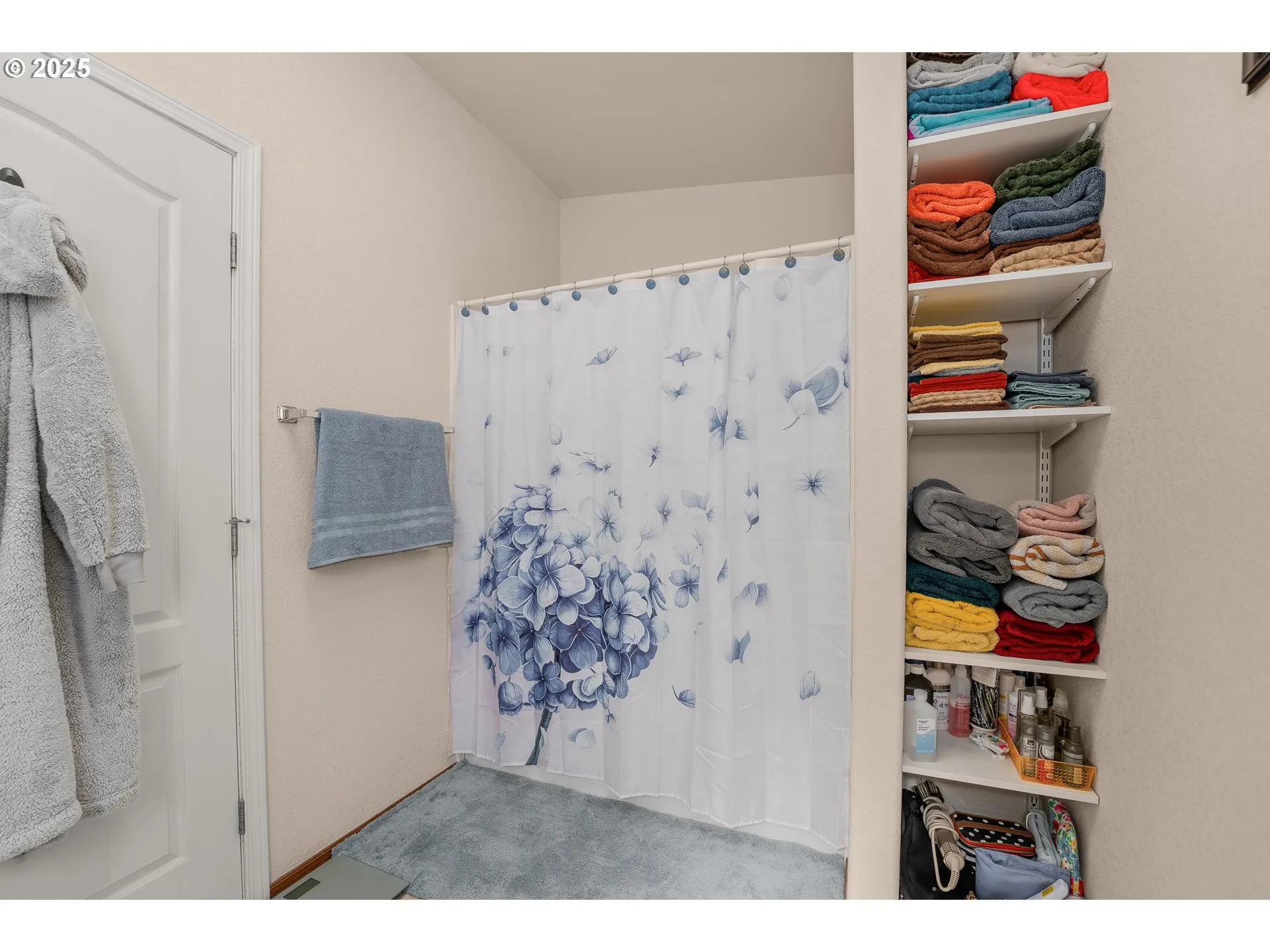 Primary Bedroom-Attached Bathroom