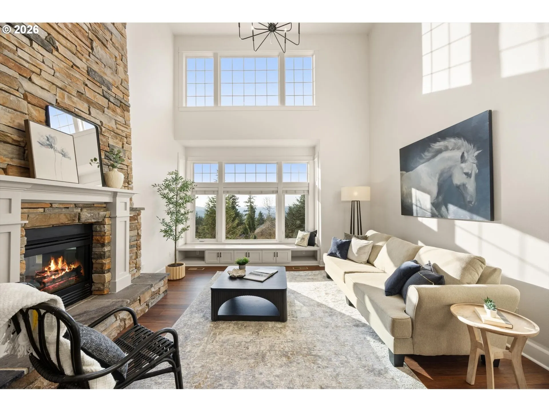 Living Room-Fireplace